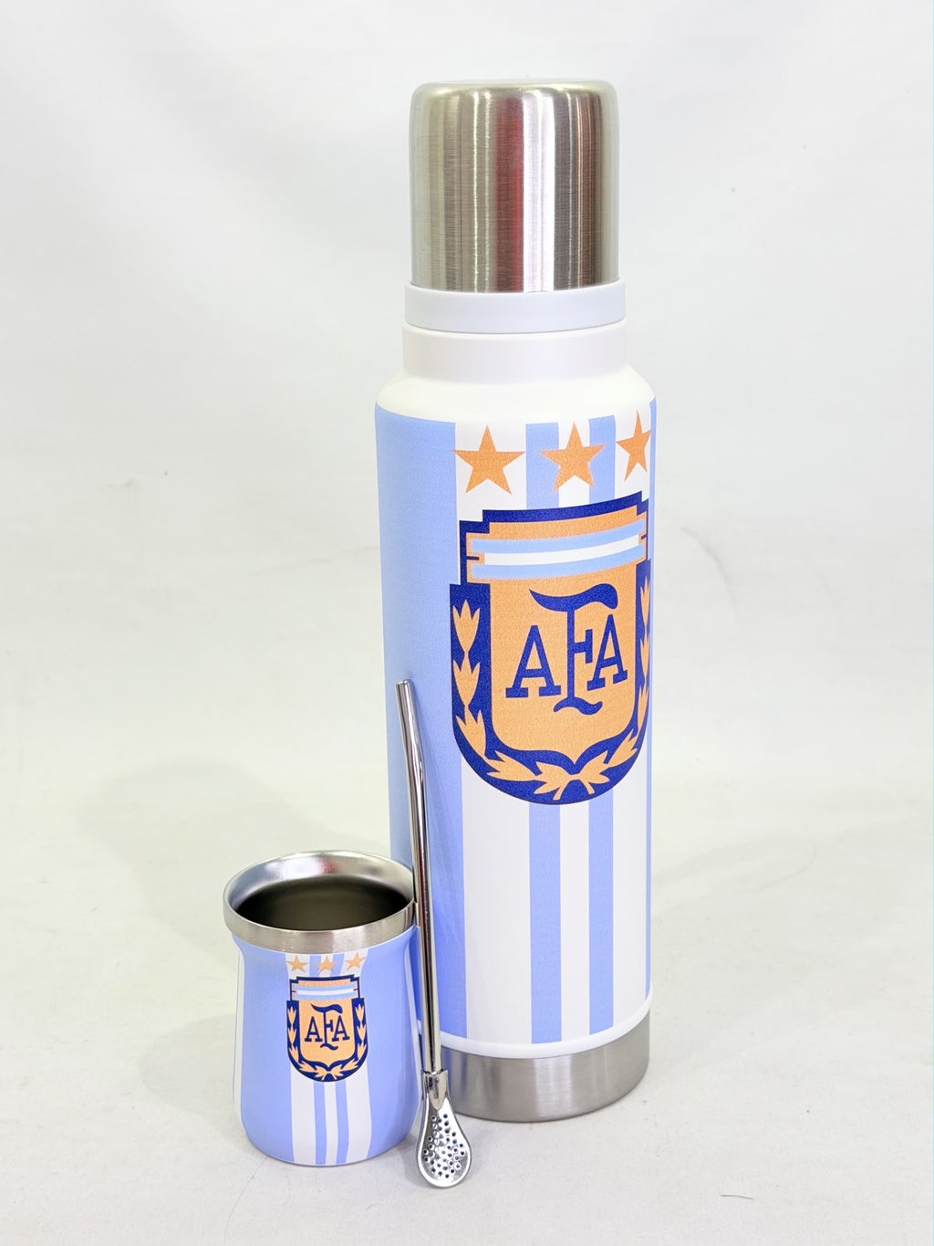 SET TERMO + MATE + BOMBILLA DE LA SELECCION ARGENTINA
