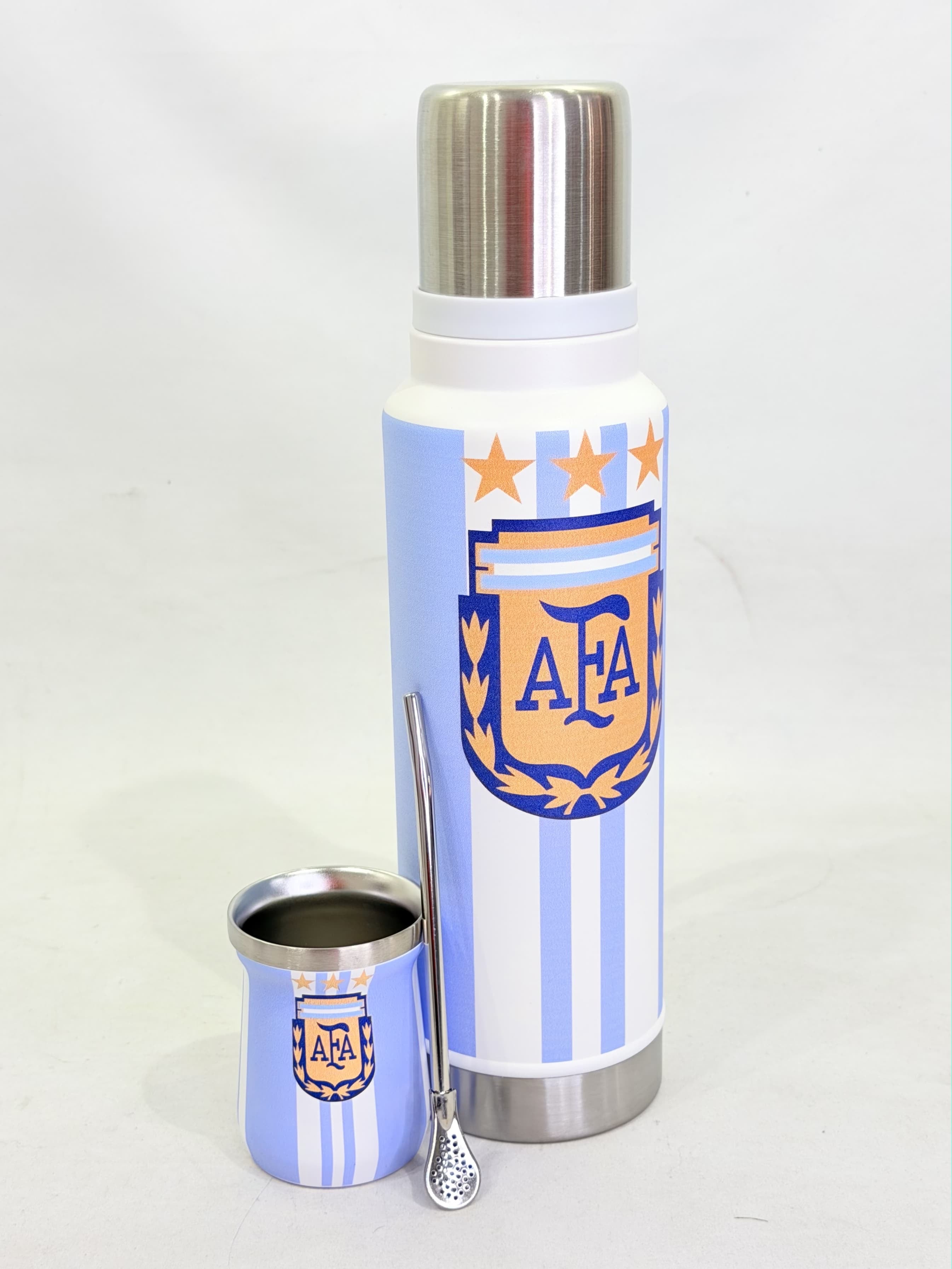 SET TERMO + MATE + BOMBILLA DE LA SELECCION ARGENTINA