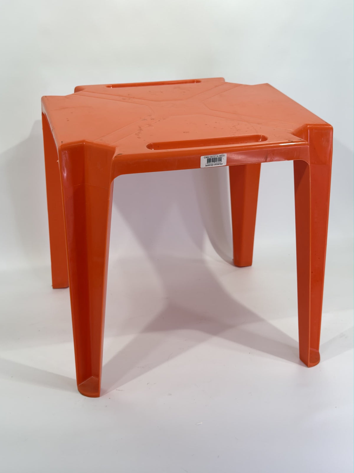 MESA PLASTICA CUADRADA PARA NIÑOS