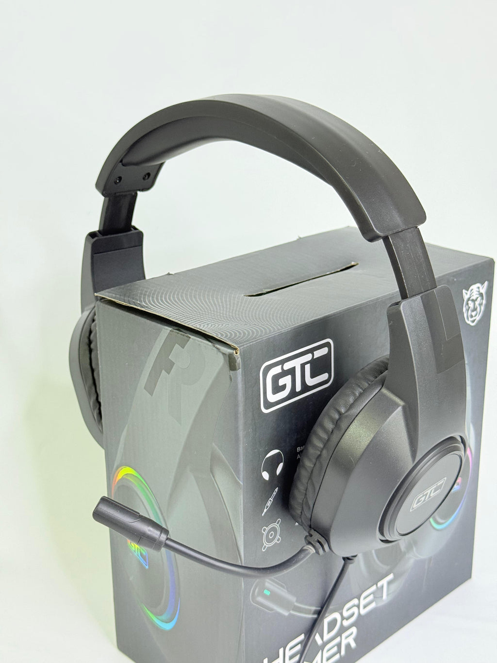 AURICULAR GAMER CON MICRÓFONO GTC