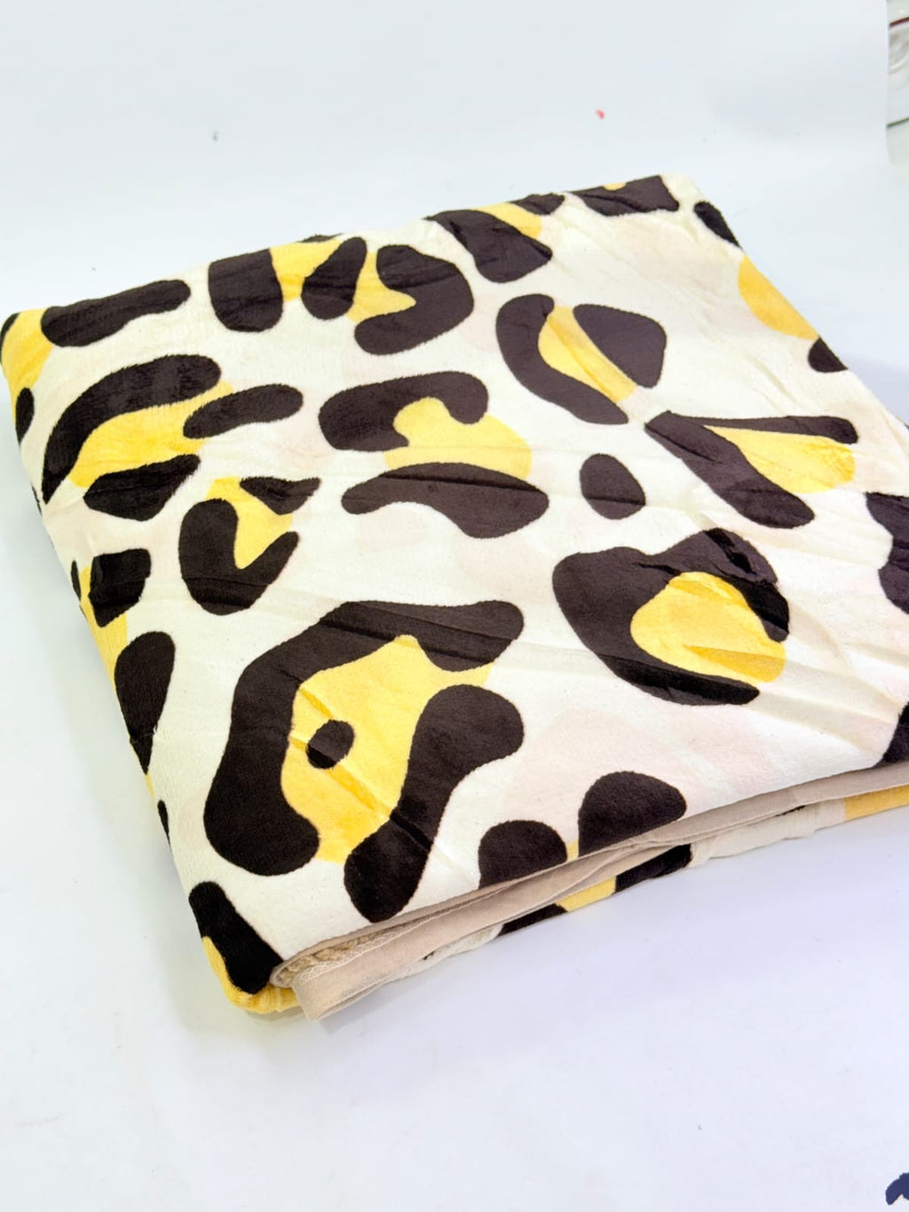 MANTA CON CORDERITO | ANIMAL PRINT 2 PLAZA Y MEDIA