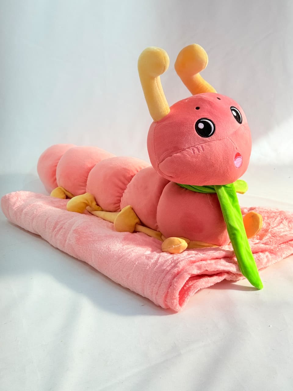 PELUCHE CON MANTITA