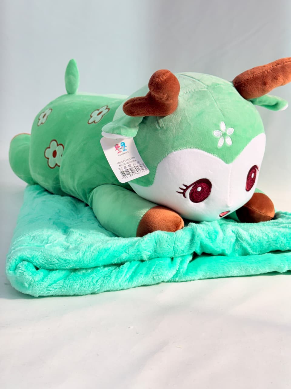 PELUCHE CON MANTITA
