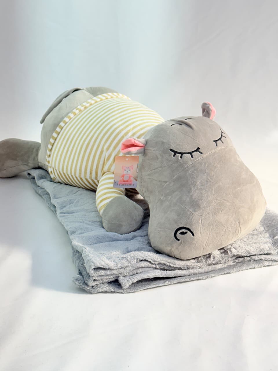 PELUCHE CON MANTITA