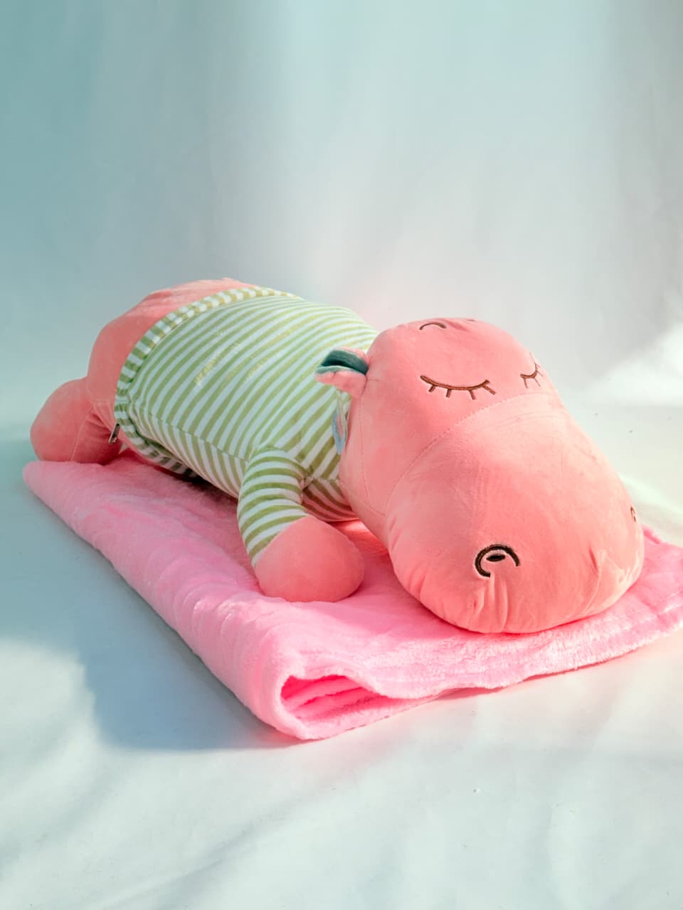 PELUCHE CON MANTITA